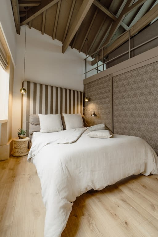 Con LAMEIRINHO Bed linen, table linen, tablecloth…