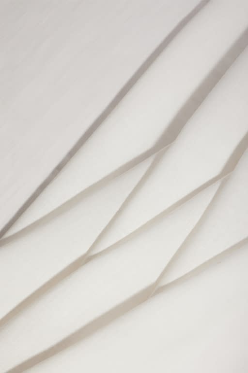 Novelty SS'22 MILETA CALIN  1 - 14470/001-00