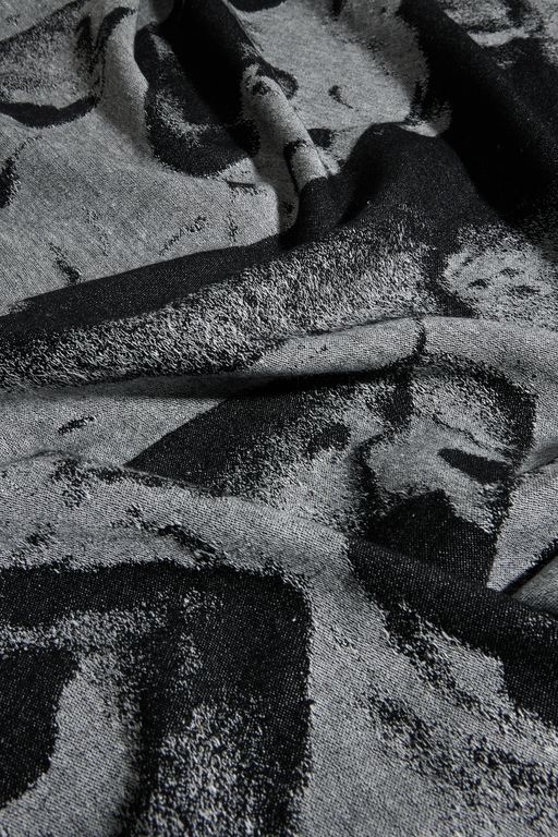 New April 23 FERGUSONS IRISH LINEN SUN 02 140 01 BLACK